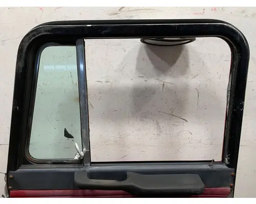 PETERBILT 379 Door Assembly, Front