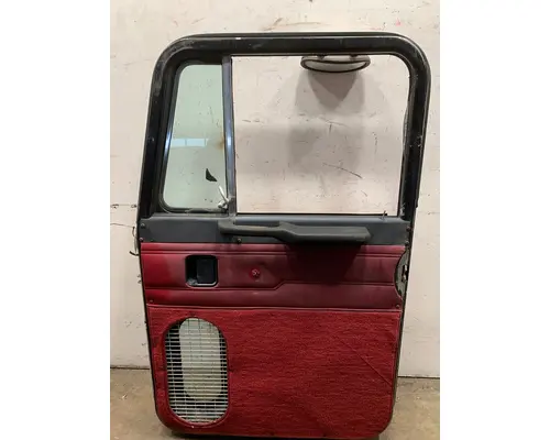 PETERBILT 379 Door Assembly, Front