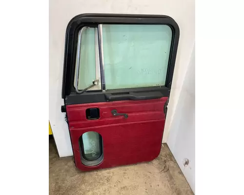 PETERBILT 379 Door Assembly, Front