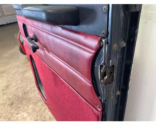 PETERBILT 379 Door Assembly, Front