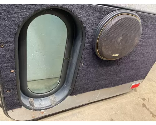 PETERBILT 379 Door Assembly, Front