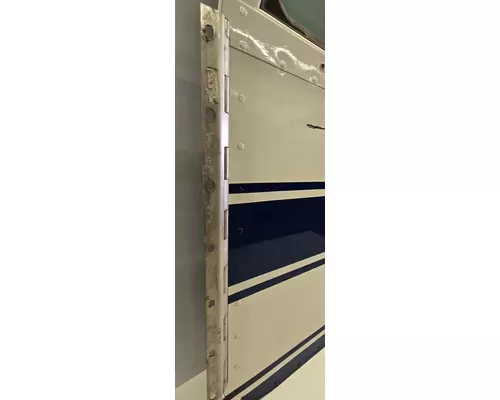 PETERBILT 379 Door Assembly, Front