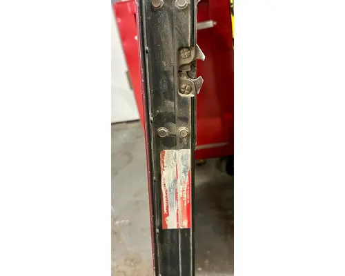 PETERBILT 379 Door Assembly, Front