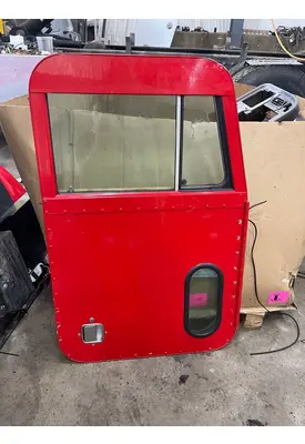 PETERBILT 379 Door Assembly, Front