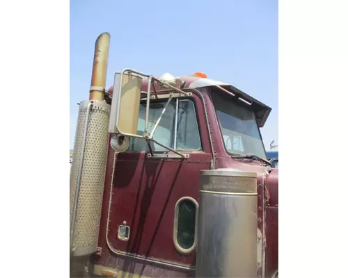 PETERBILT 379 Door Assembly, Front