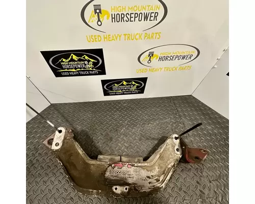 PETERBILT 379 Engine Mounts