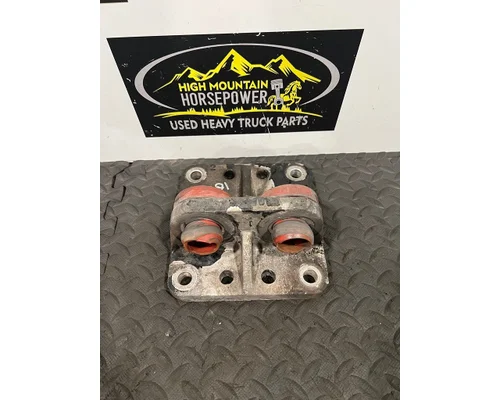PETERBILT 379 Engine Mounts