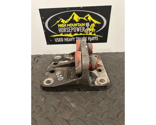 PETERBILT 379 Engine Mounts