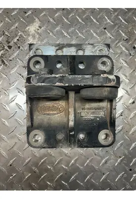 PETERBILT 379 Engine Mounts