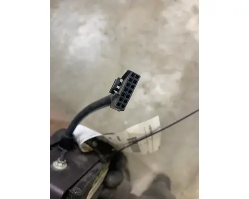 PETERBILT 379 Engine Parts Misc.