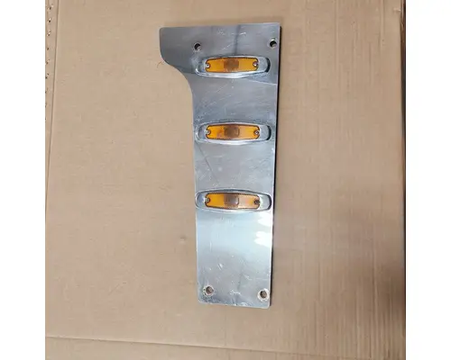 PETERBILT 379 Fender Extension