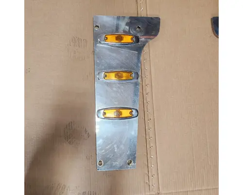 PETERBILT 379 Fender Extension