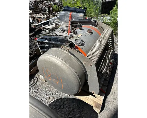 PETERBILT 379 Fuel Tank
