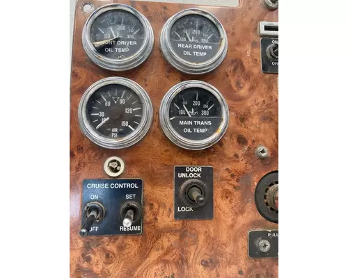 PETERBILT 379 Gauge Panel