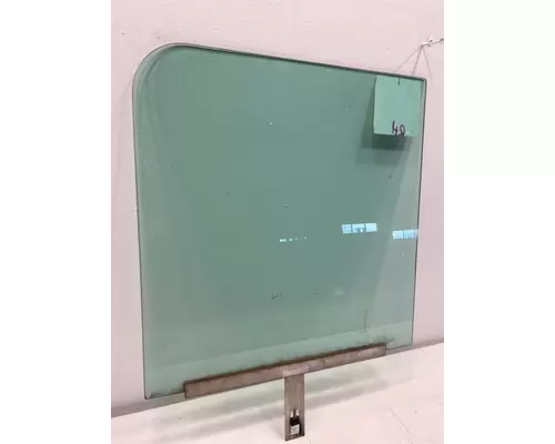 PETERBILT 379 Glass