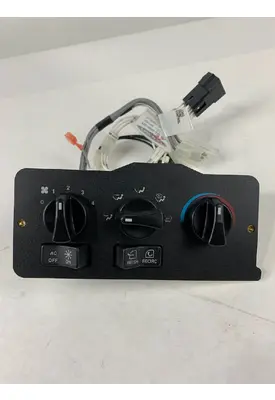 PETERBILT 379 HEATER CONTROL