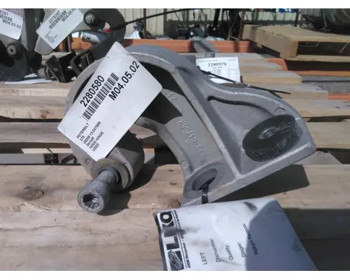 PETERBILT 379 HOOD HINGE