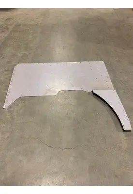 PETERBILT 379 HOOD PARTS
