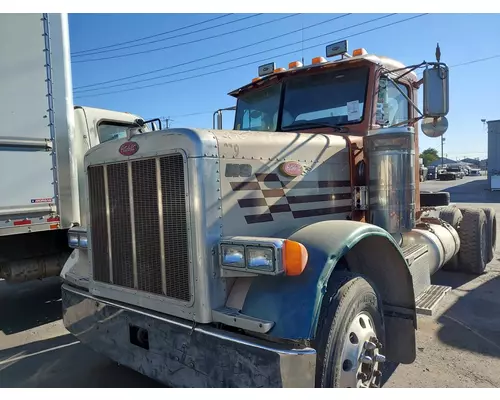 PETERBILT 379 HOOD