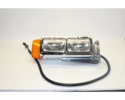 PETERBILT 379 Headlamp Assembly