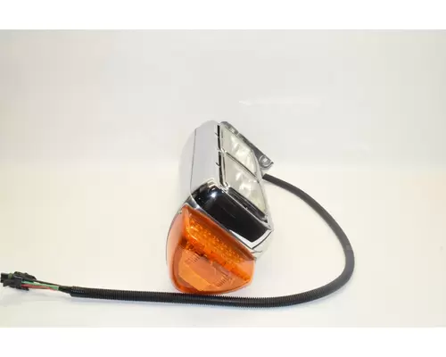 PETERBILT 379 Headlamp Assembly