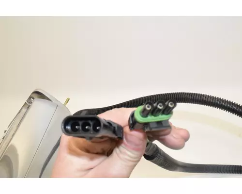 PETERBILT 379 Headlamp Assembly