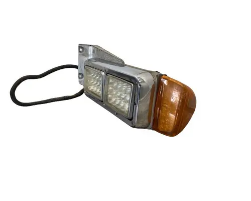 PETERBILT 379 Headlamp Assembly