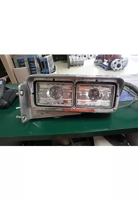 PETERBILT 379 Headlamp Assembly