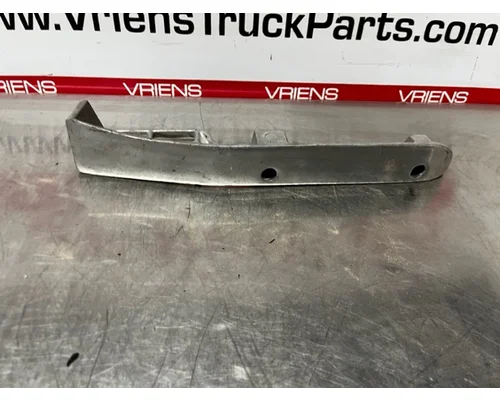 PETERBILT 379 Hood Parts