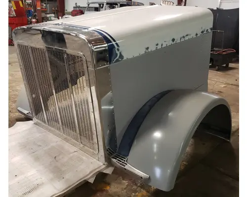PETERBILT 379 Hood