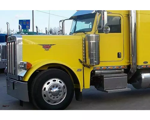 PETERBILT 379 Hood