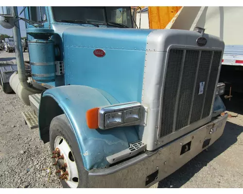 PETERBILT 379 Hood