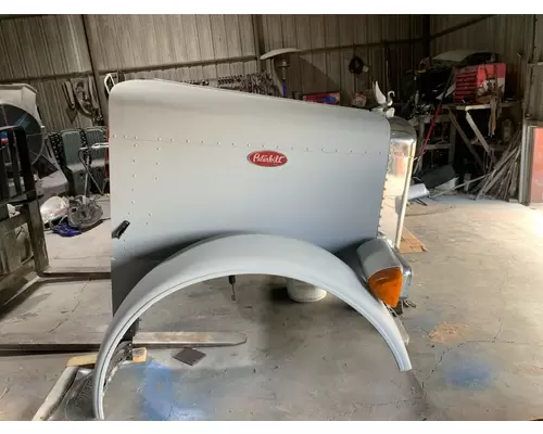 PETERBILT 379 Hood