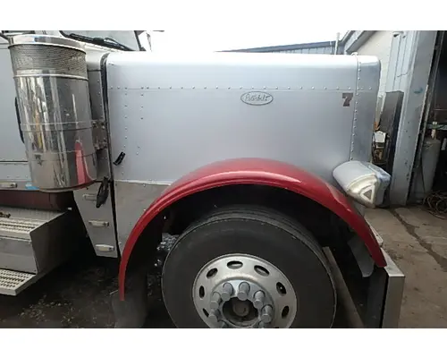 PETERBILT 379 Hood