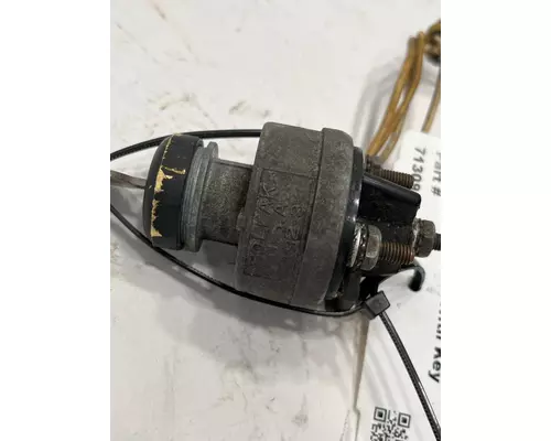 PETERBILT 379 Ignition Switch