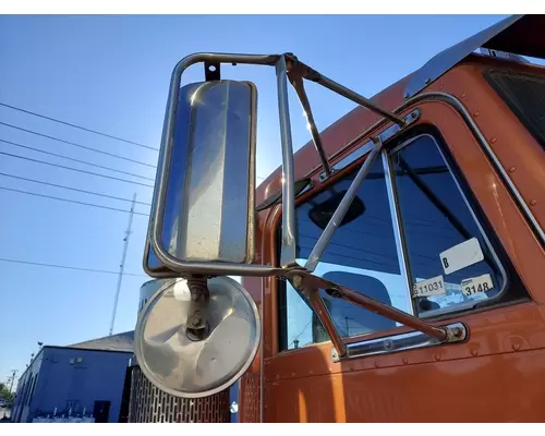 PETERBILT 379 MIRROR ASSEMBLY CABDOOR