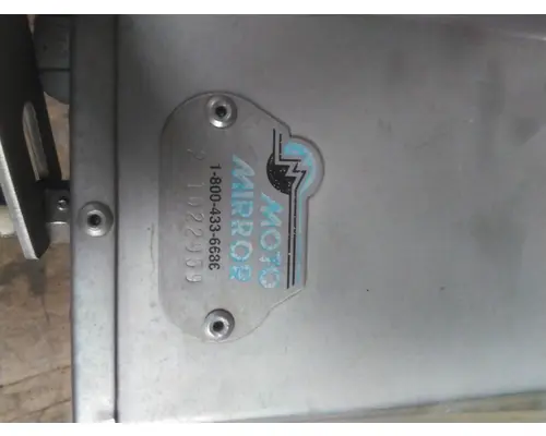 PETERBILT 379 MIRROR ASSEMBLY CABDOOR