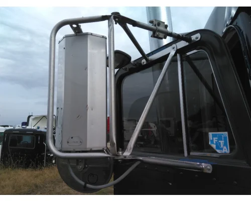 PETERBILT 379 MIRROR ASSEMBLY CABDOOR