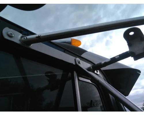PETERBILT 379 MIRROR ASSEMBLY CABDOOR