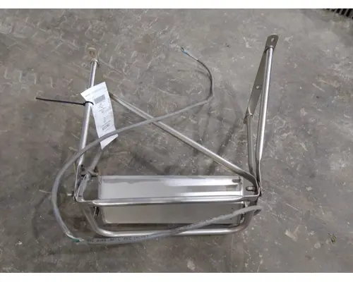 PETERBILT 379 MIRROR ASSEMBLY CABDOOR