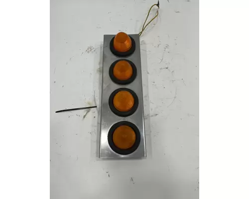 PETERBILT 379 Marker Light