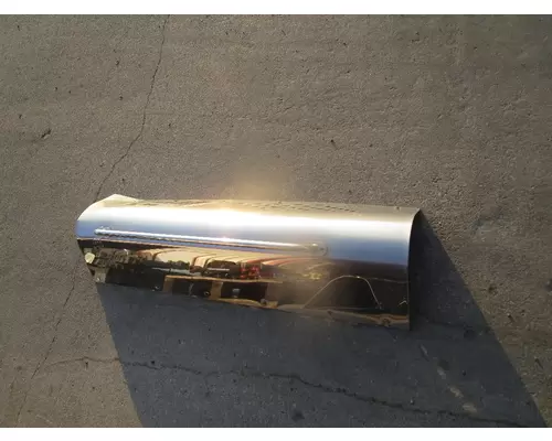 PETERBILT 379 Muffler Shield