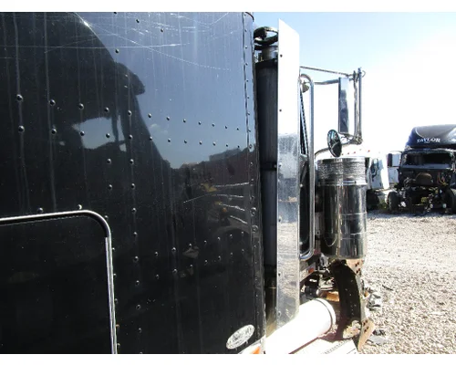 PETERBILT 379 Muffler