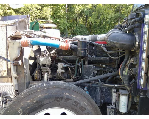 PETERBILT 379 POWER STEERING RESERVOIR