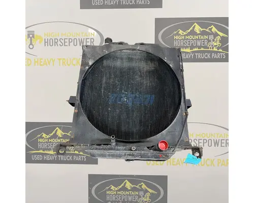 PETERBILT 379 Radiator