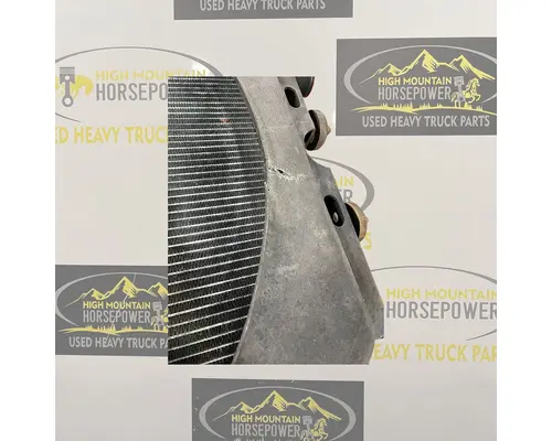 PETERBILT 379 Radiator