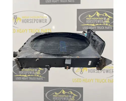 PETERBILT 379 Radiator
