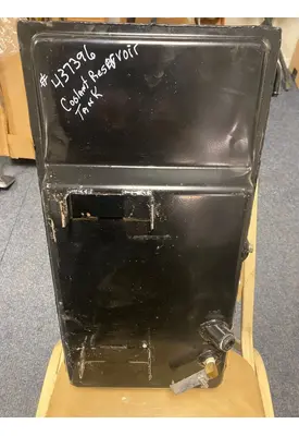 PETERBILT 379 Radiator