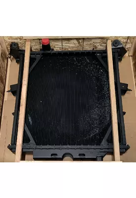 PETERBILT 379 Radiator