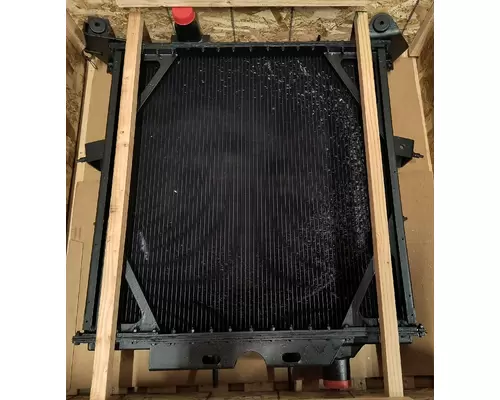 PETERBILT 379 Radiator